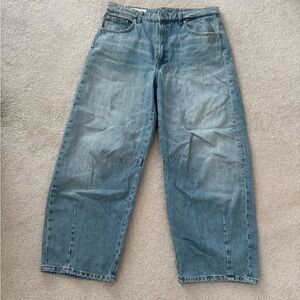 Zara Relaxed Fit Barrel Jeans